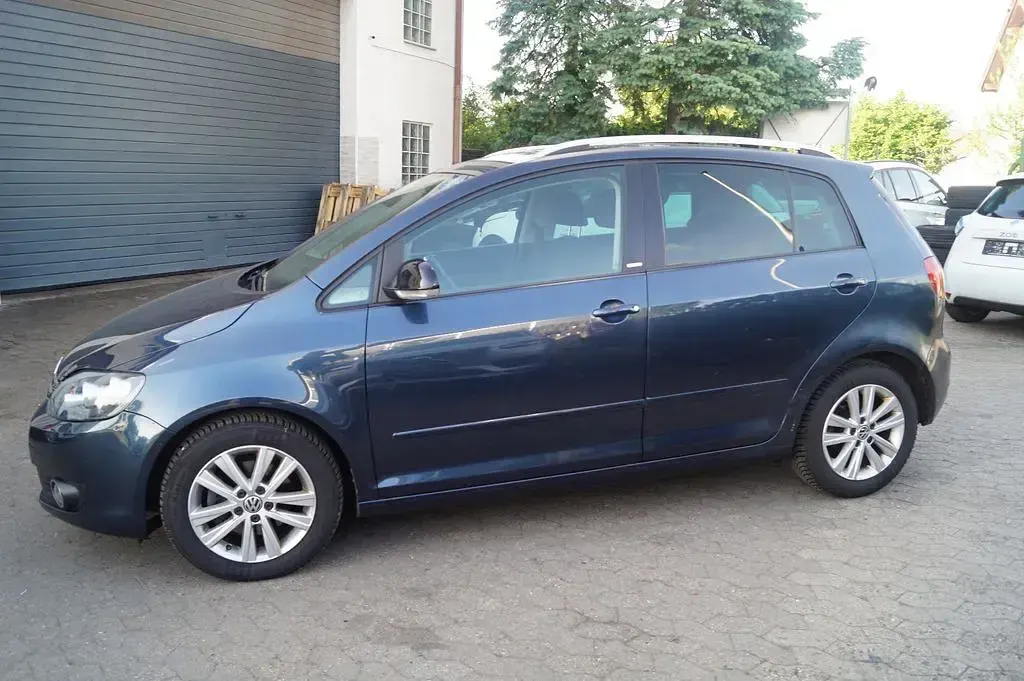 Gebraucht VW Golf Plus Style 122 PS (89 kW) 2011 Blau Van / Kleinbus