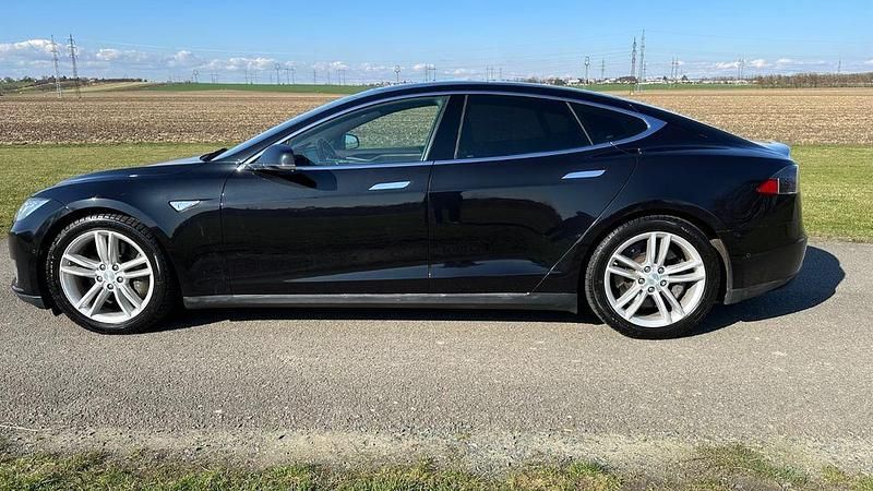 Gebraucht Tesla Model S 309 kW (421 PS) 2016 Schwarz Kleinwagen