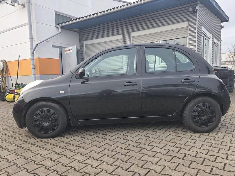 Gebraucht Nissan Micra 65 PS (47 kW) 2004 Schwarz Kleinwagen