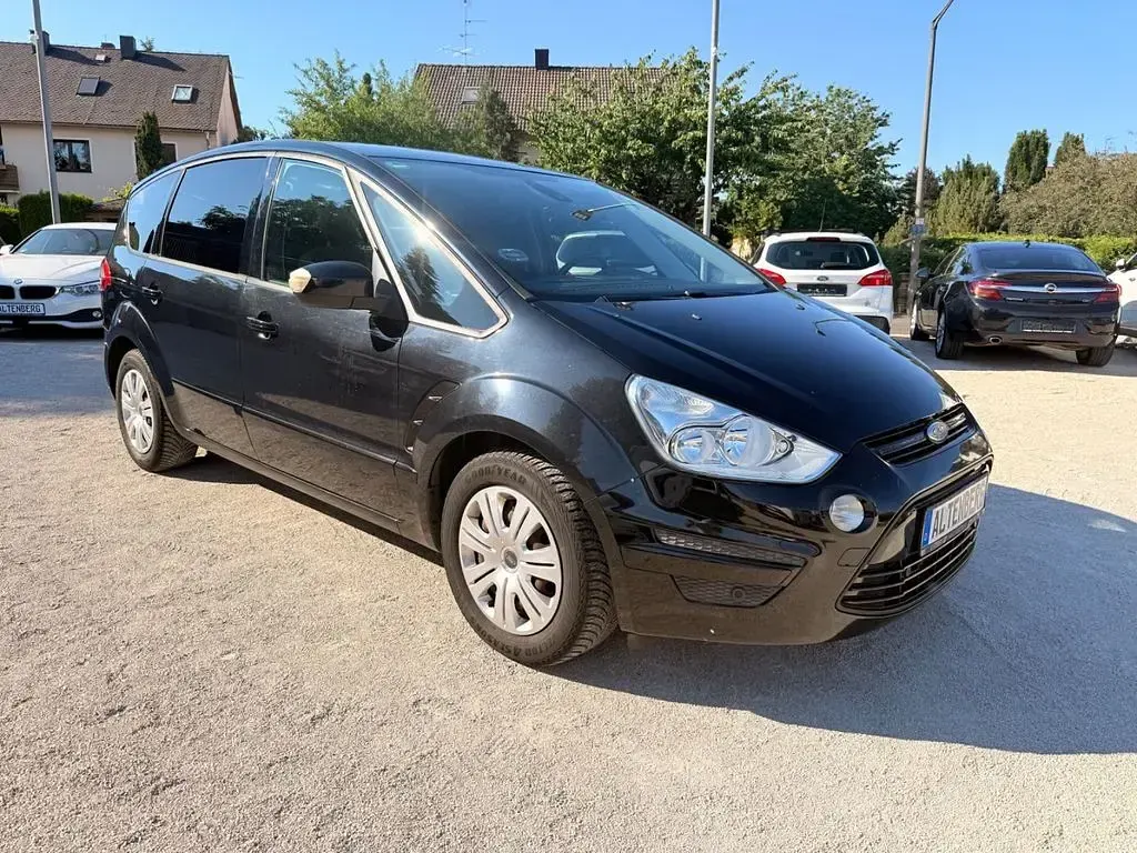 Gebraucht Ford S-MAX S 140 PS (102 kW) 2011 Schwarz Van / Kleinbus