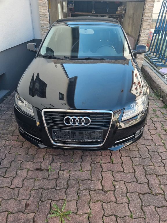 Schwarz Gebraucht 2012 Audi A3 Ambiente Limousine | 5.400 € (Guter Preis) - Bild 1/4