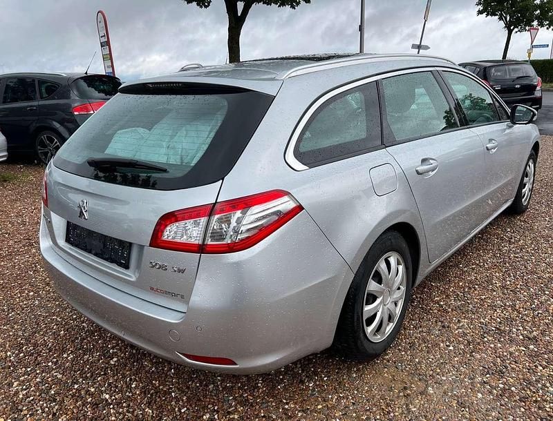 Gebraucht Peugeot 508 SW 156 PS (114 kW) 2011 Lackierung aluminiumgrau/meta Kombi
