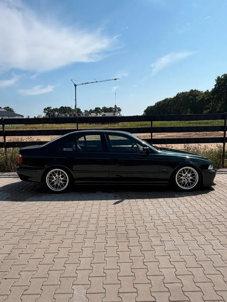 Gebraucht BMW 540 Shadowline 286 PS (210 kW) 2001 Grün Limousine