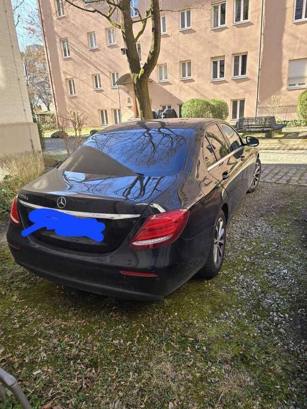 Gebraucht 2016 Mercedes 220 | 17.000 € - Bild 1/4