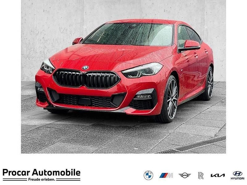 Melbourne rot metallic Gebraucht 2024 BMW 218 M Sport Coupé | 35.660 € (Teuer) - Bild 1/4