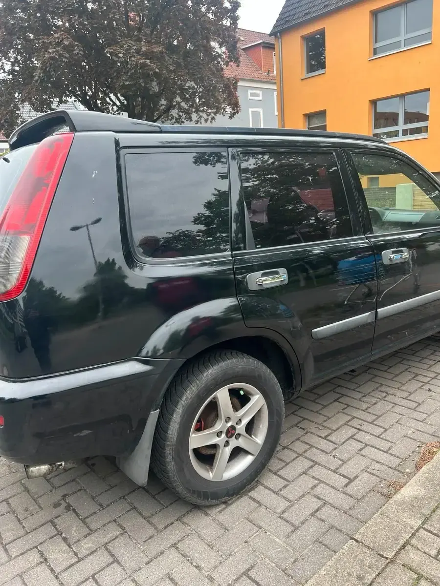 Gebraucht Nissan X-Trail 2002 Schwarz SUV