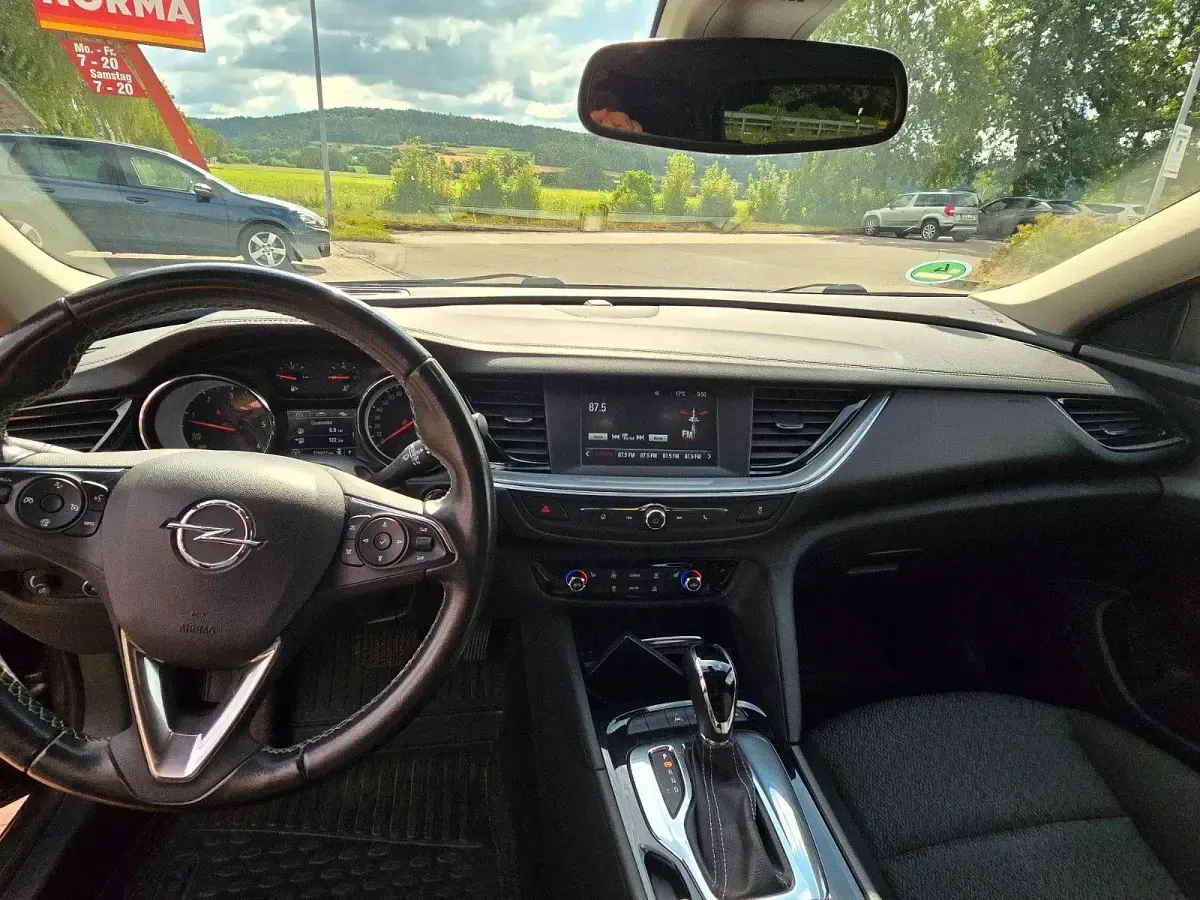 Gebraucht Opel Insignia Business 170 PS (125 kW) 2019 Grau Limousine