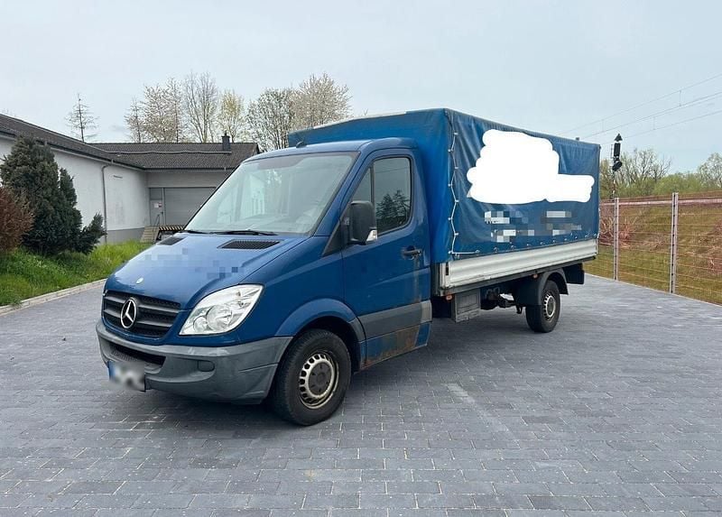 Second-hand Mercedes Sprinter 163 CP (119 kW) 2010 Albastru