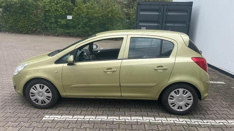 Gebraucht Opel Corsa 80 PS (58 kW) 2007 Grün Kleinwagen