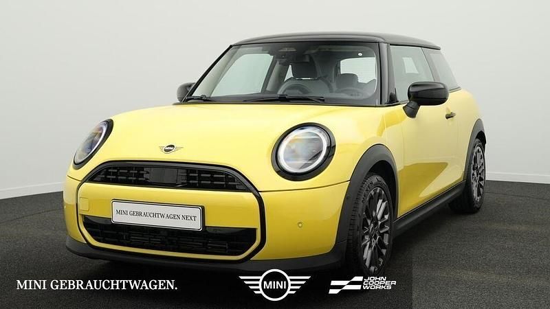 Gebraucht Mini Cooper Classic 156 PS (114 kW) 2025 Gelb Kleinwagen