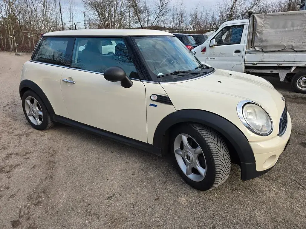Gebraucht Mini ONE 95 PS (69 kW) 2009 Weiß Kleinwagen