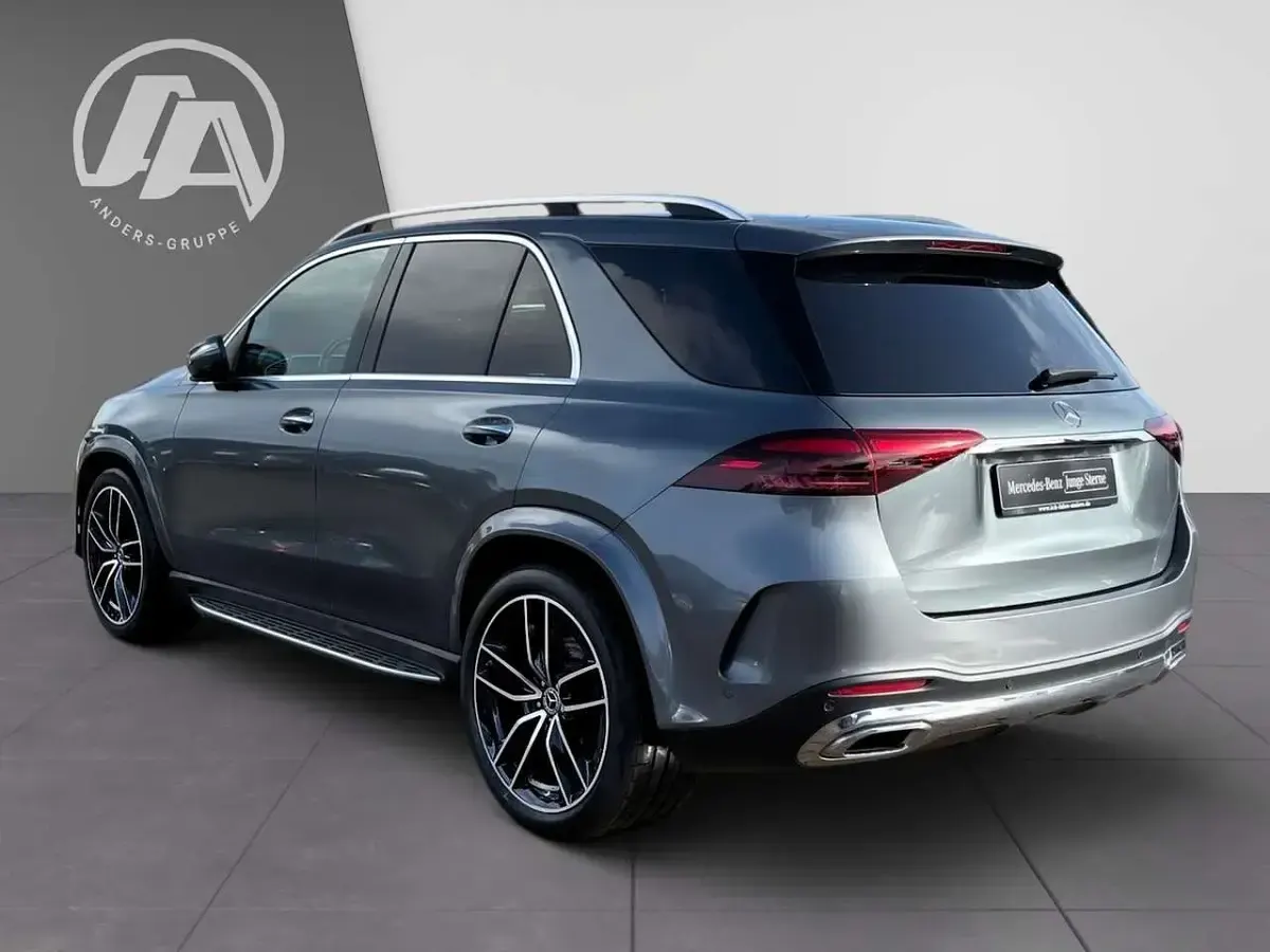 Gebraucht Mercedes GLE450 AMG 367 PS (269 kW) 2024 Grau SUV