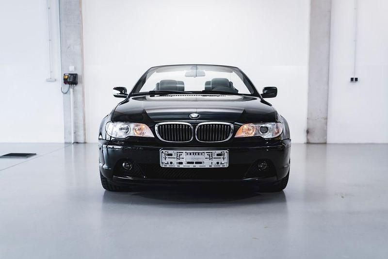 Gebraucht BMW 330 Cabriolet Performance 231 PS (169 kW) 2005 Schwarz Cabrio