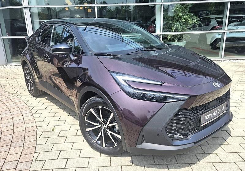 Violett Neu 2025 Toyota C-HR Team SUV | 34.390 € (Superpreis) - Bild 1/4
