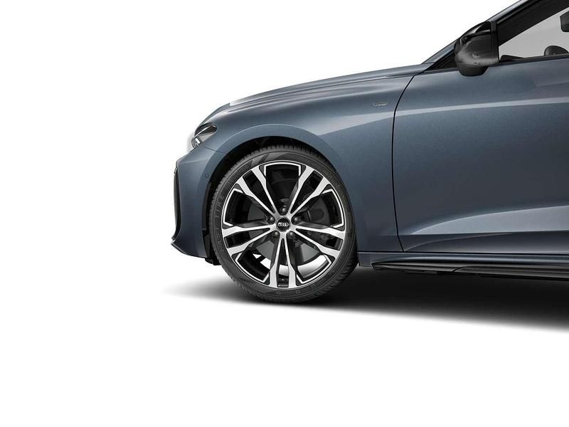 Neu Audi A5 367 PS (269 kW) 2026 Horizontblau metallic Kombi