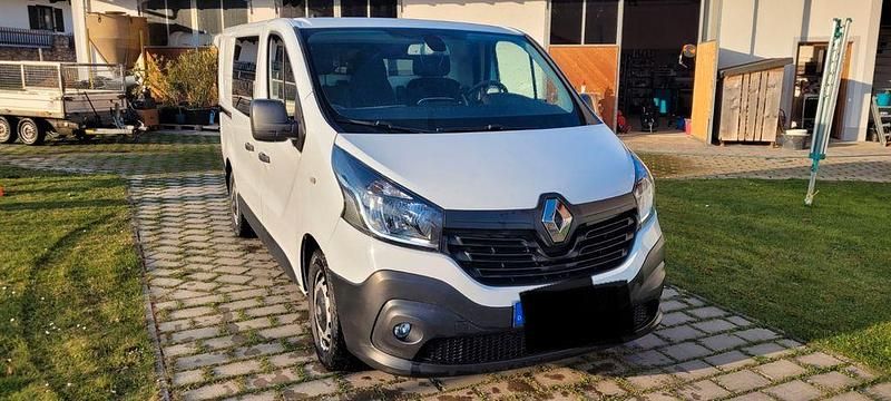 Gebraucht Renault Trafic 125 PS (91 kW) 2018 Weiß Van / Kleinbus