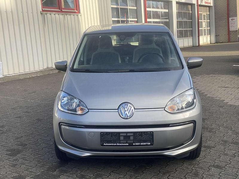 Gebraucht VW e-up! 60 kW (82 PS) 2014 Dark silver metallic Kleinwagen