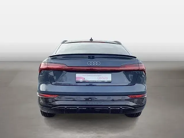 Gebraucht Audi Q8 Sportback e-tron S-Line 300 kW (408 PS) 2023 Blau SUV