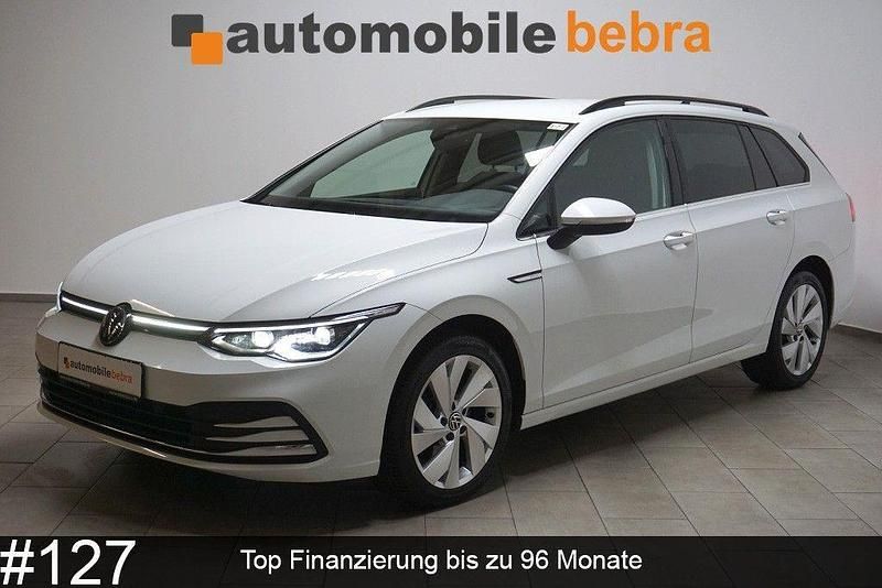 Pure white Gebraucht 2021 VW Golf VIII Style Kombi | 18.490 € (Superpreis) - Bild 1/4