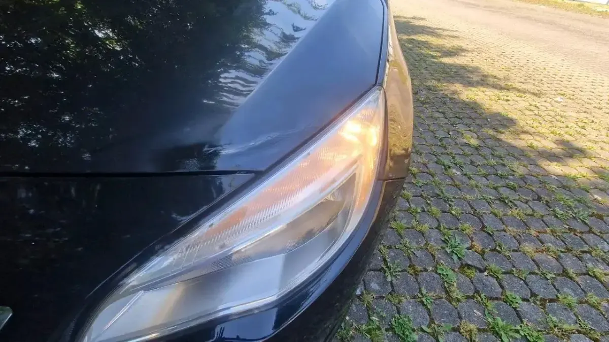 Gebraucht Opel Astra 105 PS (77 kW) 2012 Schwarz Kombi