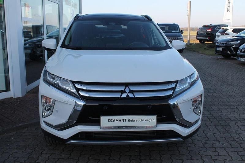 Gebraucht Mitsubishi Eclipse Cross Edition 163 PS (119 kW) 2019 Weiß SUV