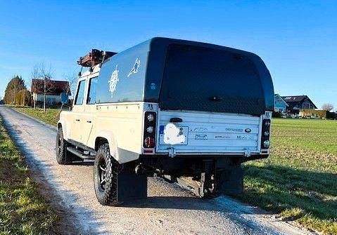Gebraucht Land Rover Defender 122 PS (89 kW) 2008 Weiß SUV