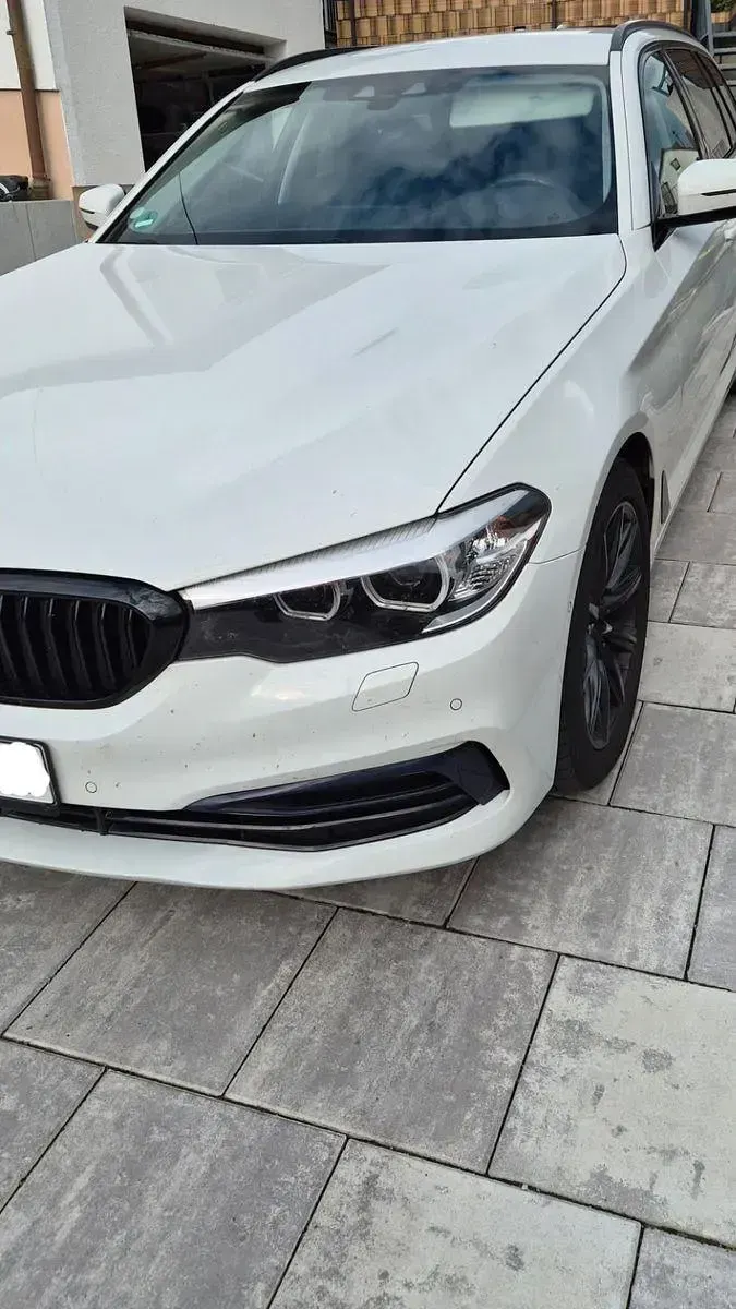 Gebraucht BMW 520 190 PS (139 kW) 2020 Weiß Kombi