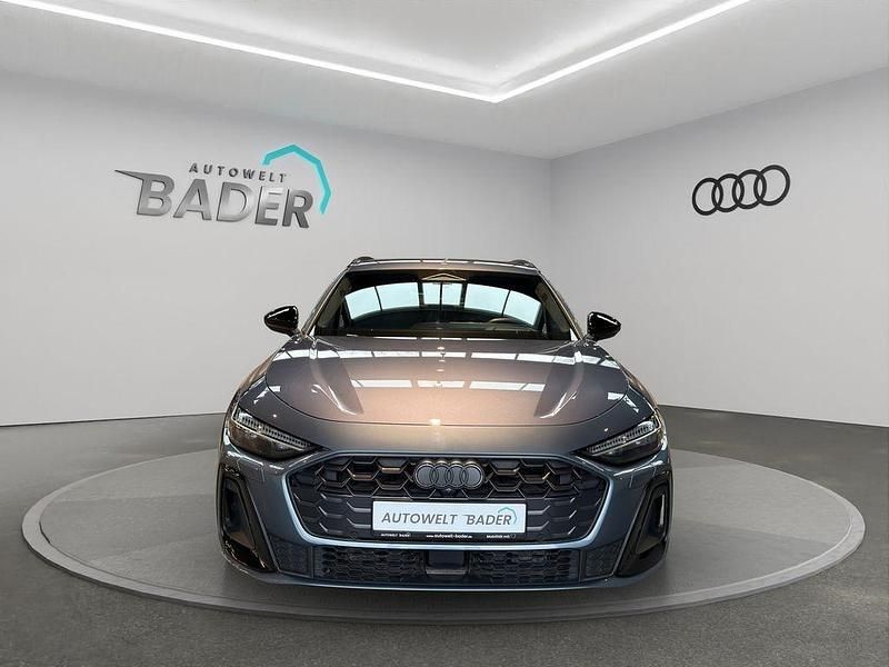 Gebraucht Audi A5 Sport 204 PS (150 kW) 2025 Blau Kombi