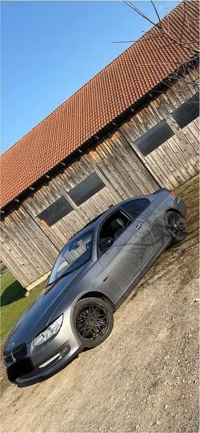 Gebraucht BMW 320 170 PS (125 kW) 2012 Grau Coupé