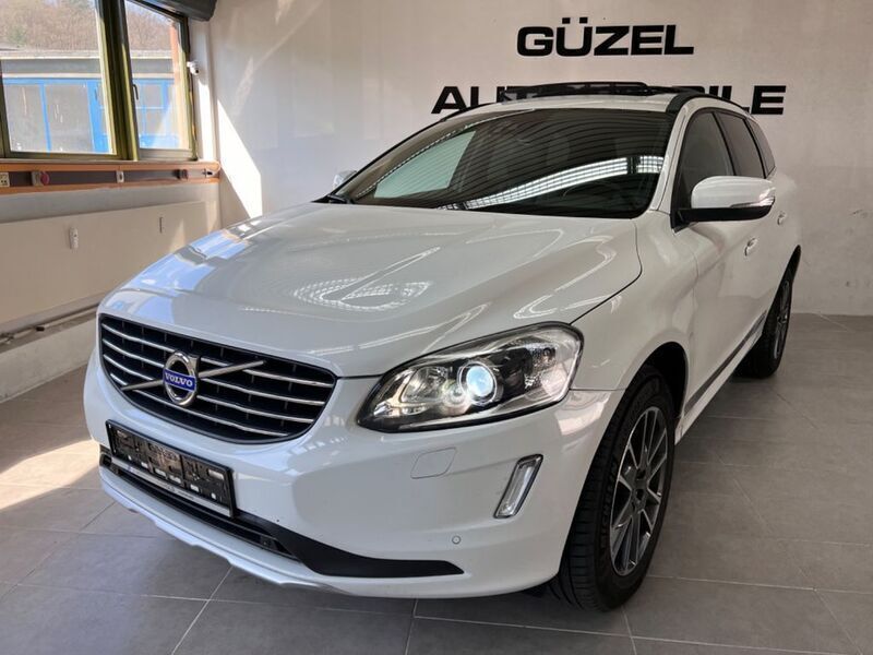 Weiß Gebraucht 2014 Volvo XC60 Summum SUV | 17.390 € (Fairer Preis) - Bild 1/4