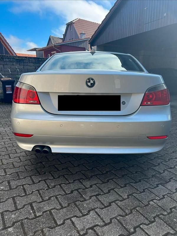 Gebraucht BMW 520 177 PS (130 kW) 2004 Limousine