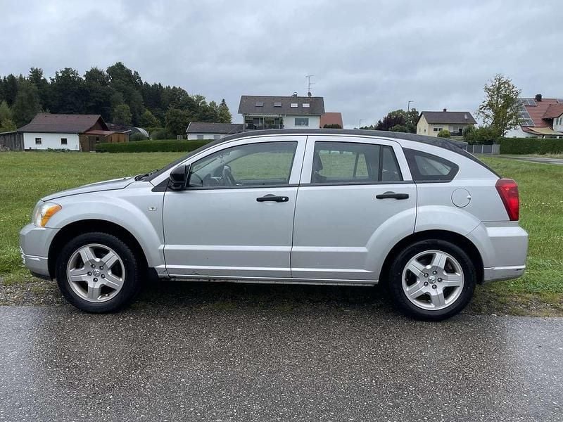 Gebraucht 2010 Dodge Caliber Kleinwagen | 3.700 € - Bild 1/4