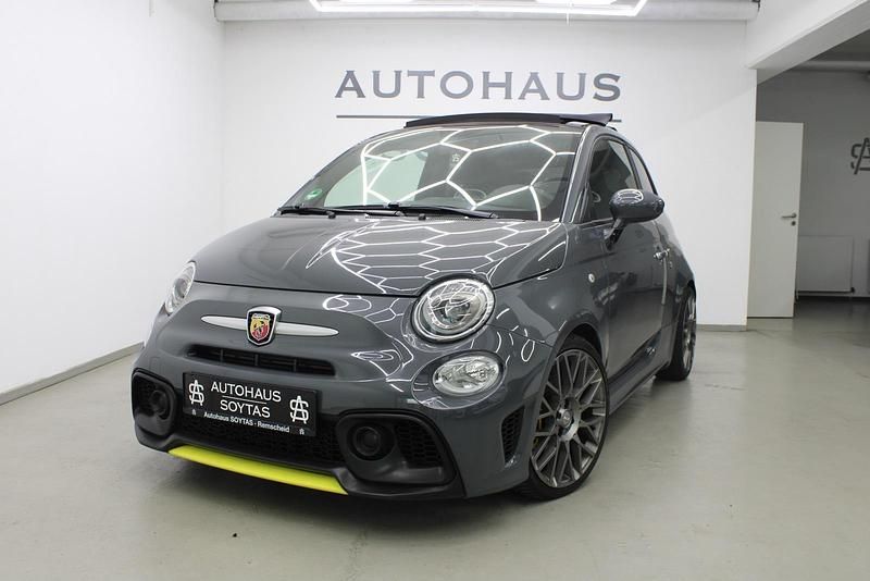 Grau Gebraucht 2018 Abarth 500C Pista Cabrio | 15.999 € (Fairer Preis) - Bild 1/4