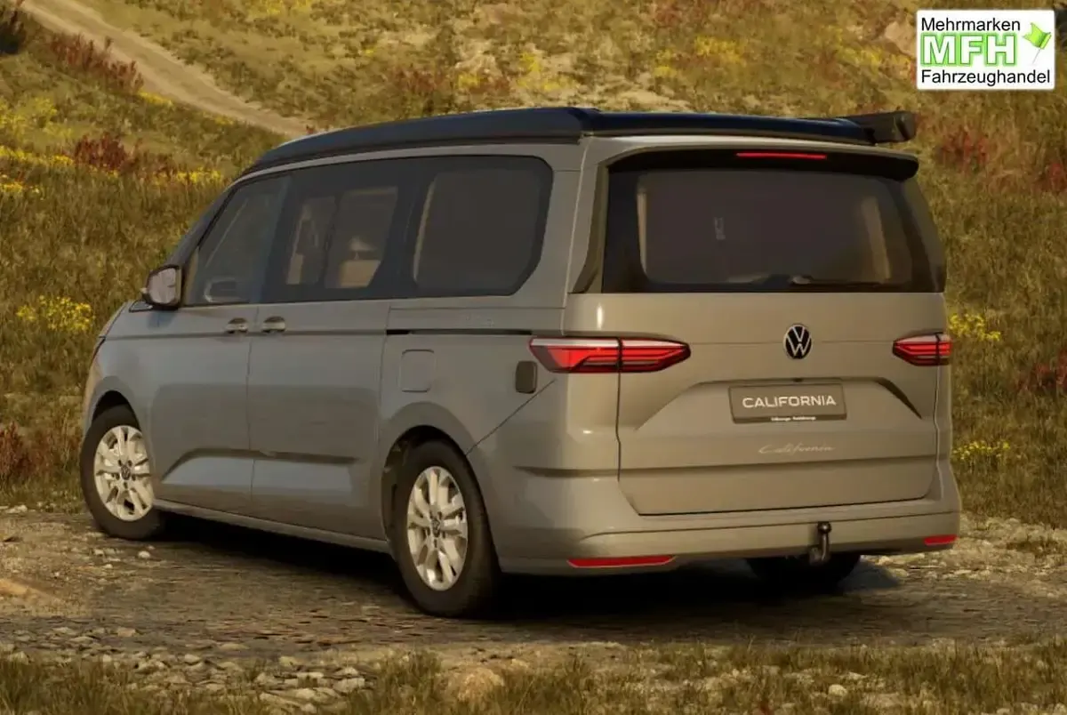 Neu VW California California 150 PS (110 kW) 2026 Pure grey metallic / dac... Van