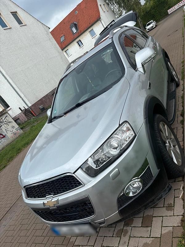 Usado Chevrolet Captiva 184 CV (135 kW) 2012 Plateado SUV