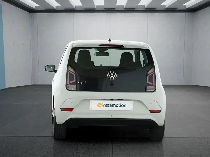 Gebraucht VW up! Move 65 PS (47 kW) 2020 Weiß Kleinwagen