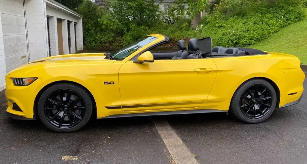 Occasion Ford Mustang 421 ch (309 kW) 2017 Jaune Cabriolet