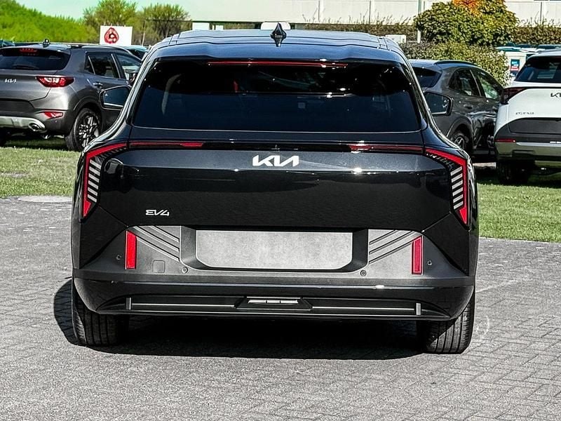 Neu Kia EV4 Earth 150 kW (204 PS) 2025 Schwarz Kleinwagen