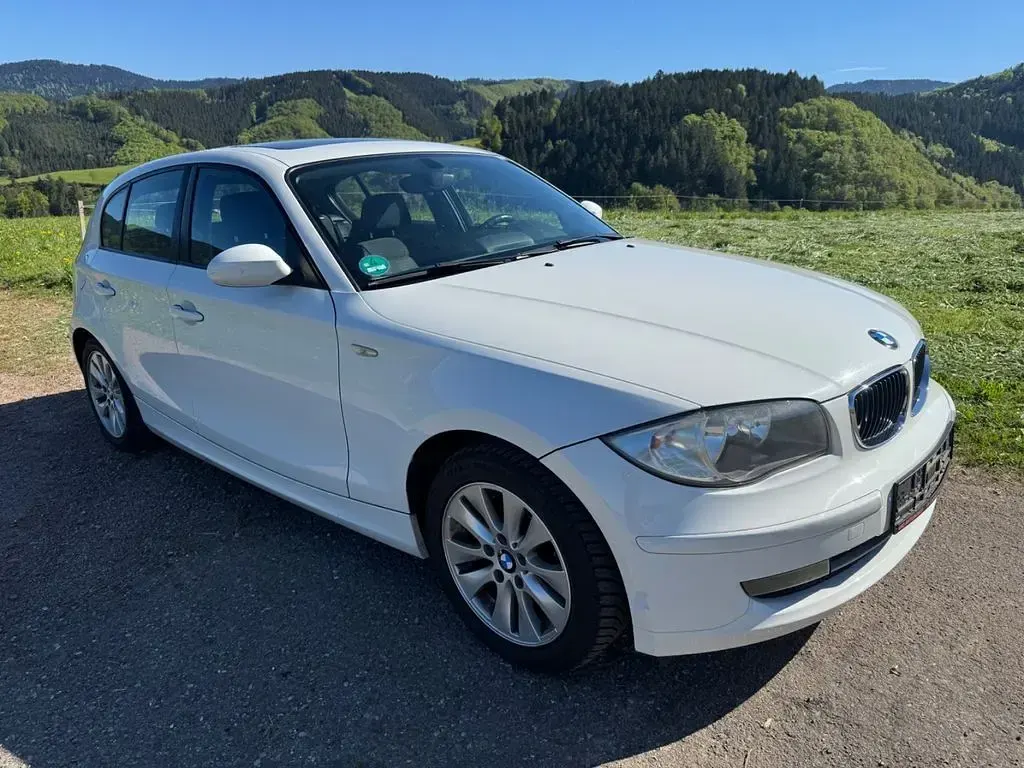 Second-hand BMW 116 Advantage 122 CP (89 kW) 2008 Alb Hatchback