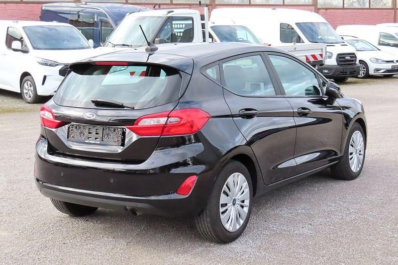 Gebraucht Ford Fiesta 86 PS (63 kW) 2020 Schwarz Kleinwagen