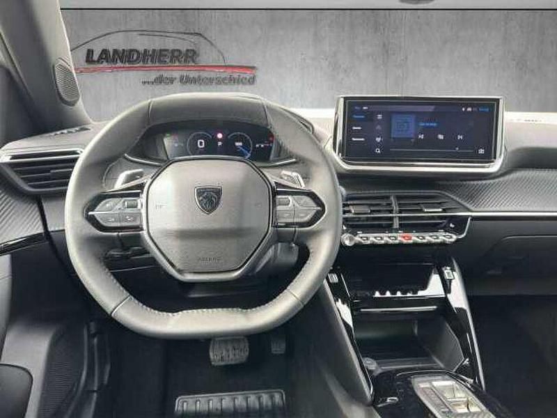 Neu Peugeot 2008 Allure 131 PS (96 kW) 2025 Weiß SUV