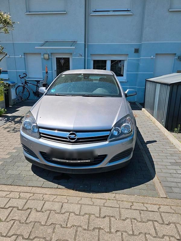 Gebraucht 2006 Opel Astra GTC Kleinwagen | 1.790 € (Guter Preis) - Bild 1/4