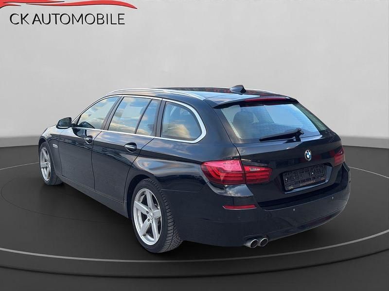 Gebraucht BMW 520 Performance 184 PS (135 kW) 2013 Schwarz Kombi