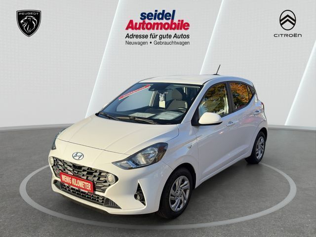Weiß Gebraucht 2020 Hyundai i10 Select Kleinwagen | 11.900 € (Fairer Preis) - Bild 1/4