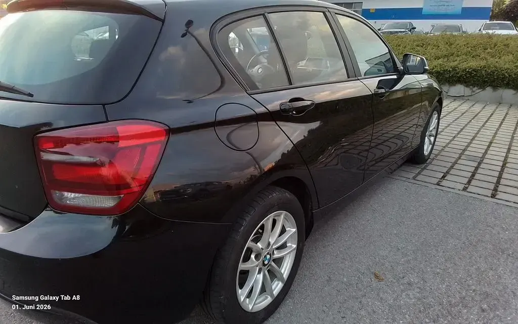 Gebraucht BMW 114 Advantage 102 PS (75 kW) 2012 Schwarz Kleinwagen