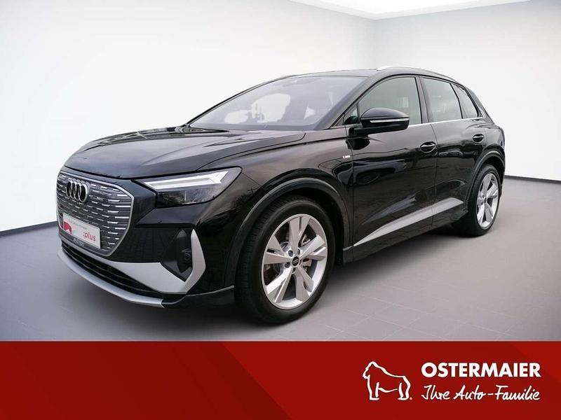 Mythosschwarz metallic Gebraucht 2024 Audi Q4 e-tron S-Line SUV | 49.680 € (Teuer) - Bild 1/4
