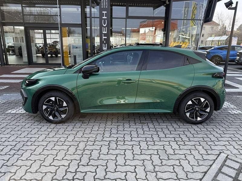 Neu Renault Clio V Techno 114 PS (83 kW) 2026 Grün Limousine