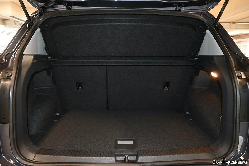 Gebraucht VW T-Cross Move 110 PS (80 kW) 2023 Grau SUV