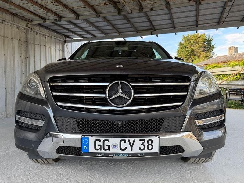 Gebraucht Mercedes ML350 258 PS (189 kW) 2014 Grau SUV