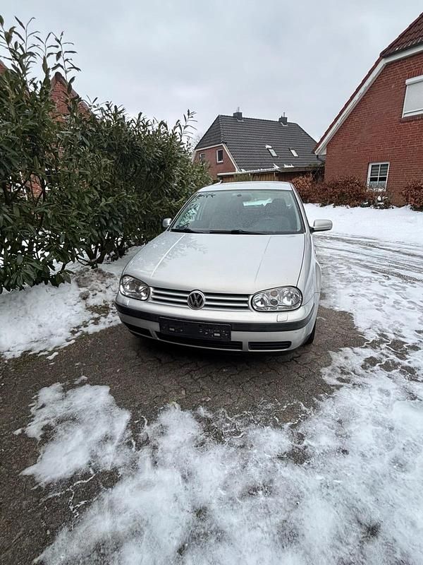 Gebraucht VW Golf IV 101 PS (74 kW) 1998 Grau Kleinwagen